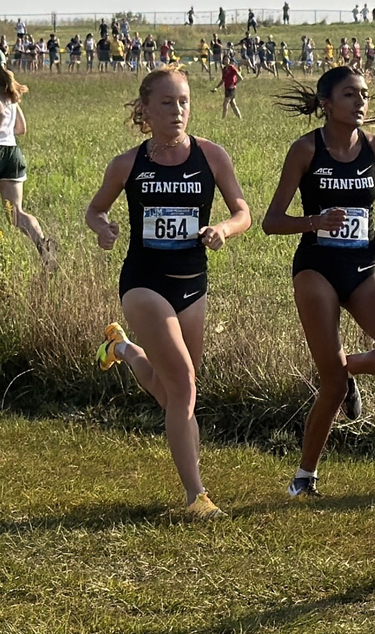 Chiara Dailey mid-race in Stanford kit